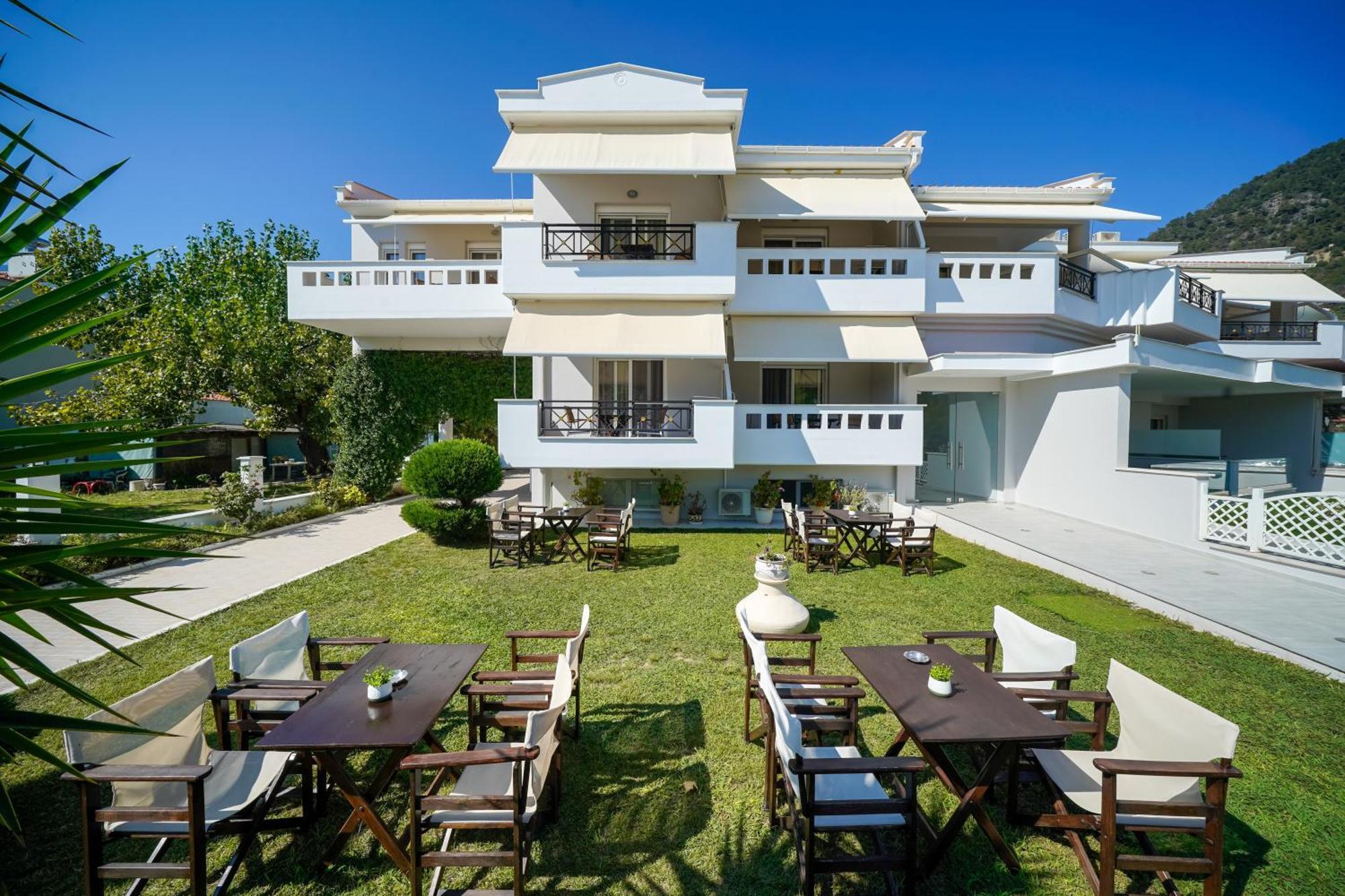 Nikolas Studios Chrisi Ammoudia Exterior foto